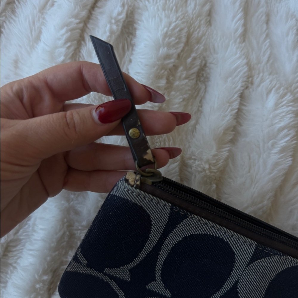 Coach Denim Wallet Wrislet Dark Wash Vintage Y2K - Picture 4 of 5